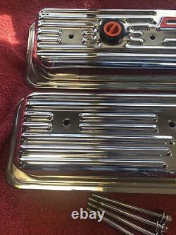 (1985 & UP) Chrome WithFins Small Block Chevy Centerbolt Valve Covers With Bow Tie